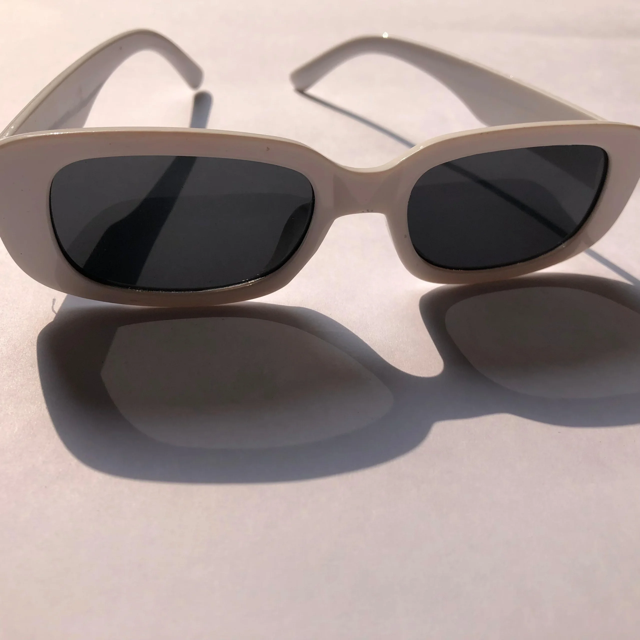 Sun Glasses - Image 3