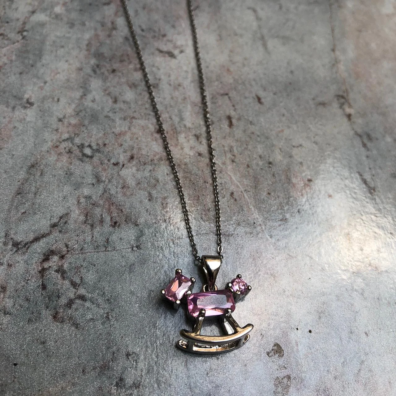 18KGP Horse pendant - Image 3