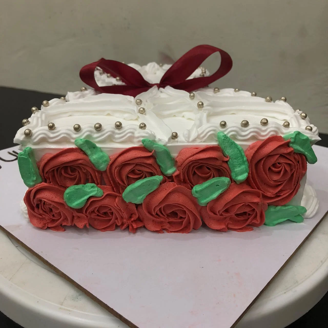 Flower Bouquet Cake - Image 3